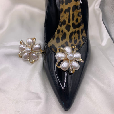 Pearl shoe clips